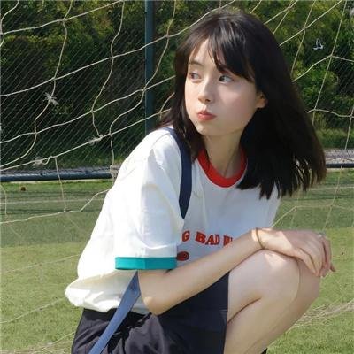 知更鸟海报