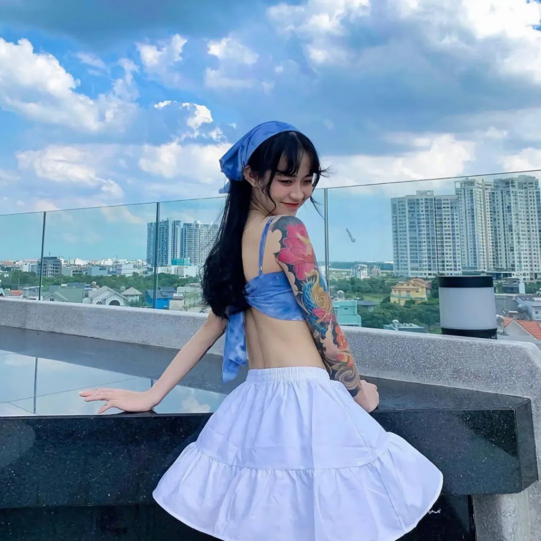 前哨第二季海报